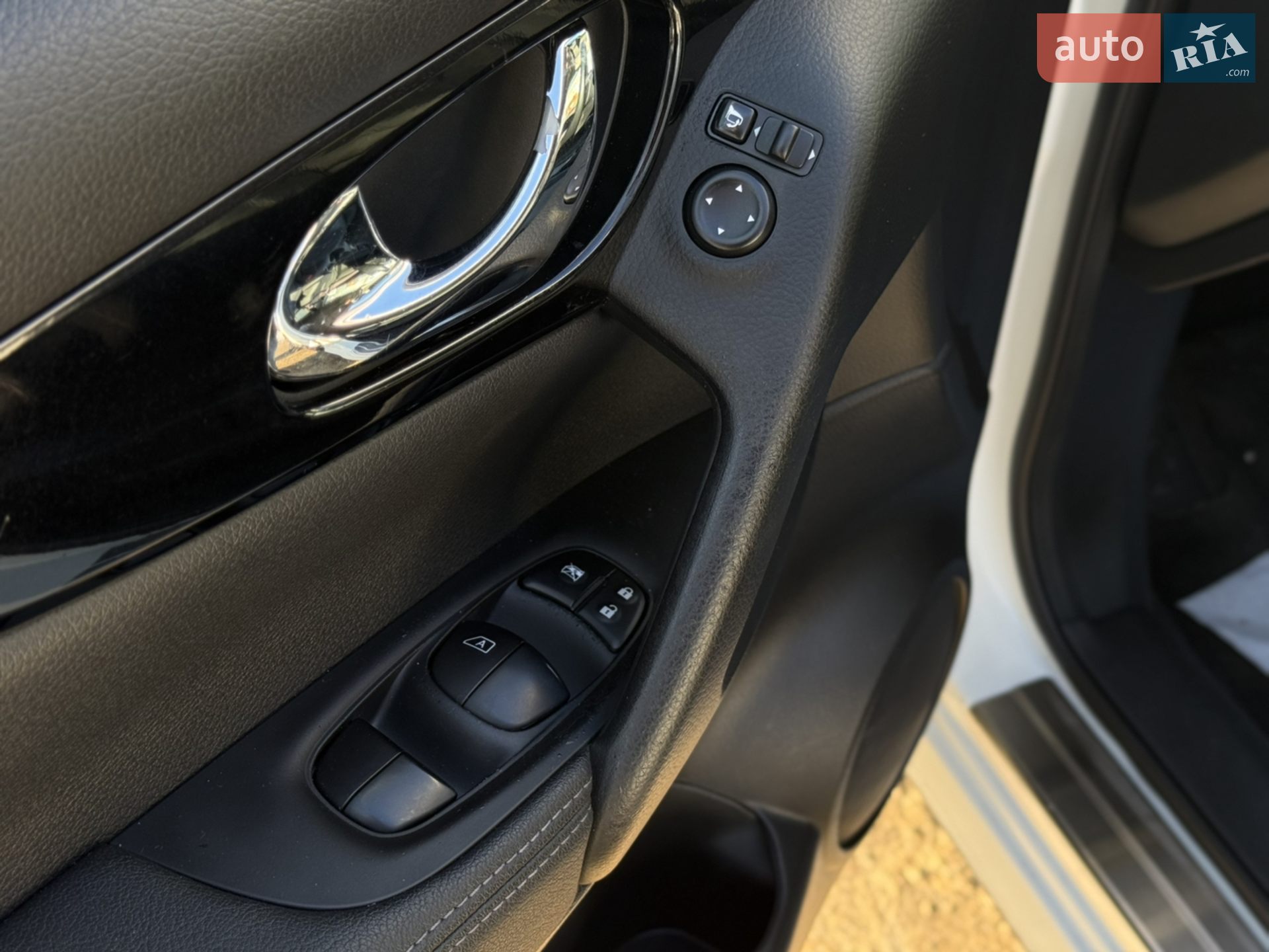 2015 Nissan Qashqai - мініатюра 9