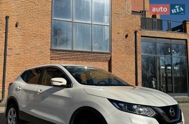 Позашляховик / Кросовер Nissan Qashqai 2019 в Чернівцях