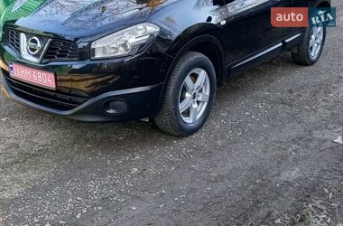 Внедорожник / Кроссовер Nissan Qashqai 2011 в Черновцах
