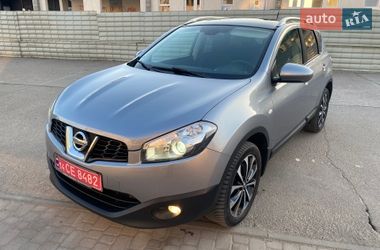 Позашляховик / Кросовер Nissan Qashqai 2011 в Стрию