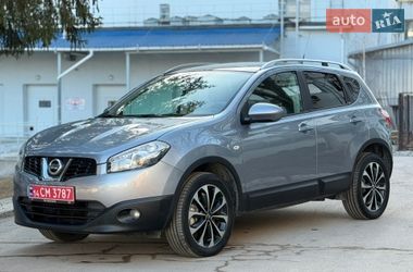 Позашляховик / Кросовер Nissan Qashqai 2011 в Вінниці