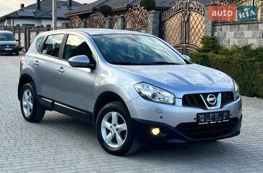 Внедорожник / Кроссовер Nissan Qashqai 2013 в Ровно