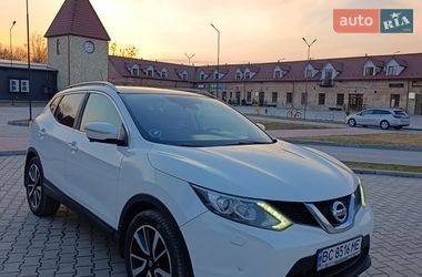 Внедорожник / Кроссовер Nissan Qashqai 2014 в Тернополе