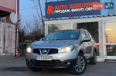 Позашляховик / Кросовер Nissan Qashqai 2010 в Києві