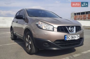 Позашляховик / Кросовер Nissan Qashqai 2012 в Львові