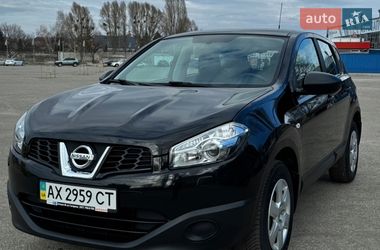 Позашляховик / Кросовер Nissan Qashqai 2012 в Харкові