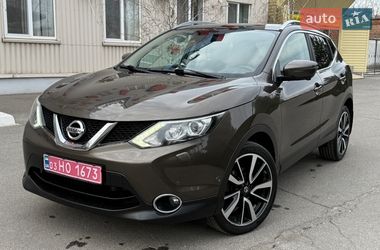 Внедорожник / Кроссовер Nissan Qashqai 2015 в Полтаве
