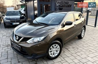 Внедорожник / Кроссовер Nissan Qashqai 2014 в Ровно