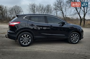 Позашляховик / Кросовер Nissan Qashqai 2016 в Тернополі