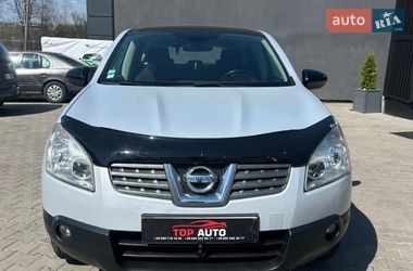 Позашляховик / Кросовер Nissan Qashqai 2008 в Чернівцях
