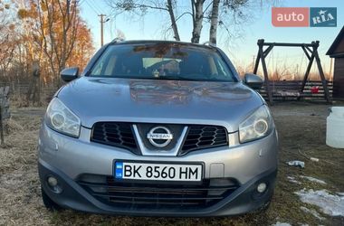 Позашляховик / Кросовер Nissan Qashqai 2010 в Рокитному