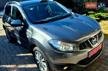 Позашляховик / Кросовер Nissan Qashqai 2012 в Рівному