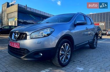 Позашляховик / Кросовер Nissan Qashqai 2012 в Луцьку