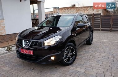 Внедорожник / Кроссовер Nissan Qashqai 2012 в Стрые