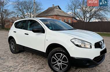 Позашляховик / Кросовер Nissan Qashqai 2011 в Охтирці