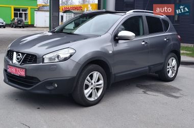 Позашляховик / Кросовер Nissan Qashqai 2010 в Звягелі