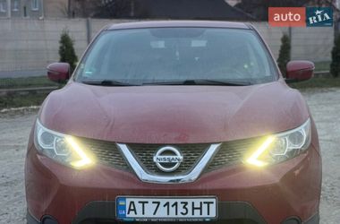 Внедорожник / Кроссовер Nissan Qashqai 2015 в Ивано-Франковске