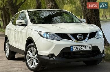 Позашляховик / Кросовер Nissan Qashqai 2017 в Рівному