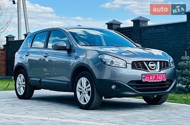 Позашляховик / Кросовер Nissan Qashqai 2011 в Луцьку