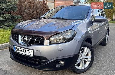 Позашляховик / Кросовер Nissan Qashqai 2010 в Одесі