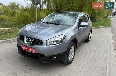 Внедорожник / Кроссовер Nissan Qashqai 2010 в Луцке