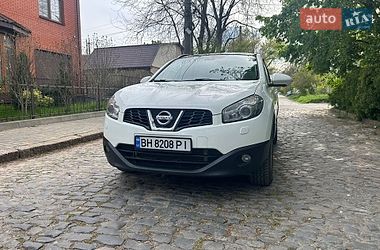 Позашляховик / Кросовер Nissan Qashqai 2011 в Одесі