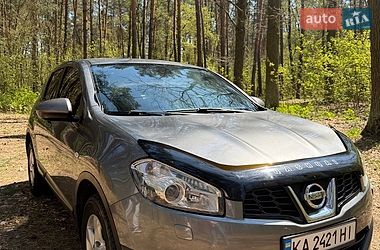 Внедорожник / Кроссовер Nissan Qashqai 2011 в Фастове