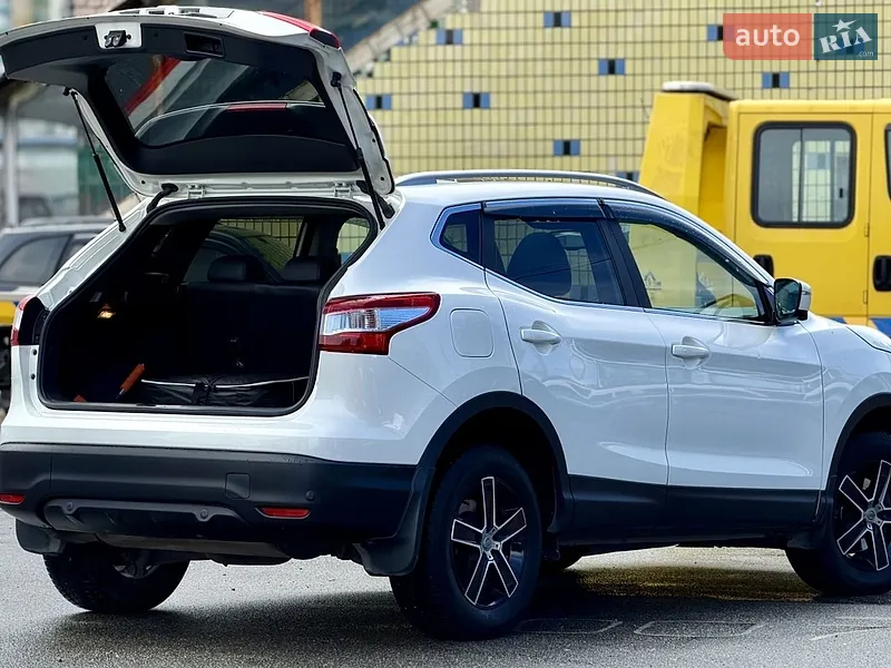 Nissan Qashqai 2017 VIN SJNFDAJ11UZ057925 фото оголошення 22 з 62