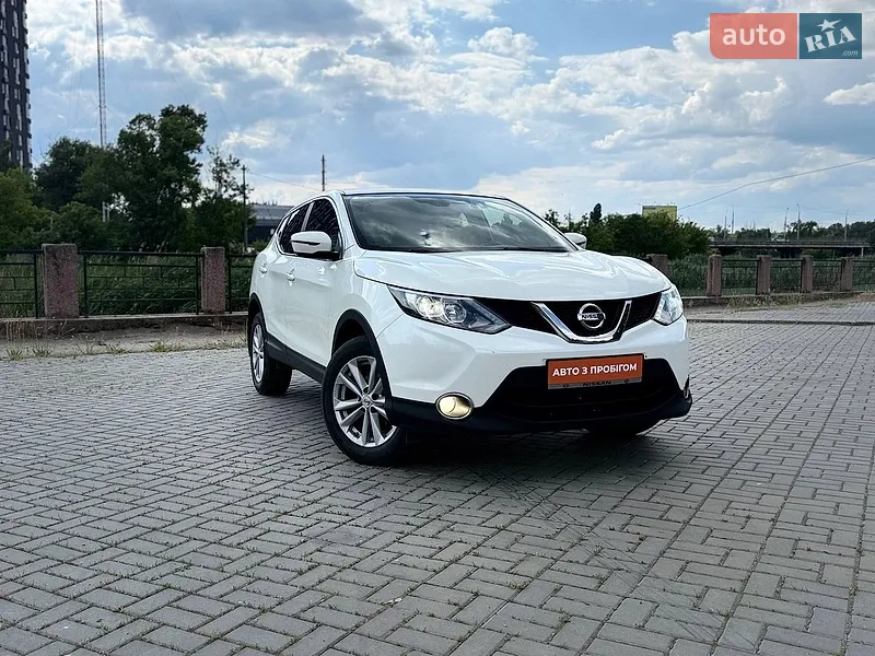 Nissan Qashqai 2015