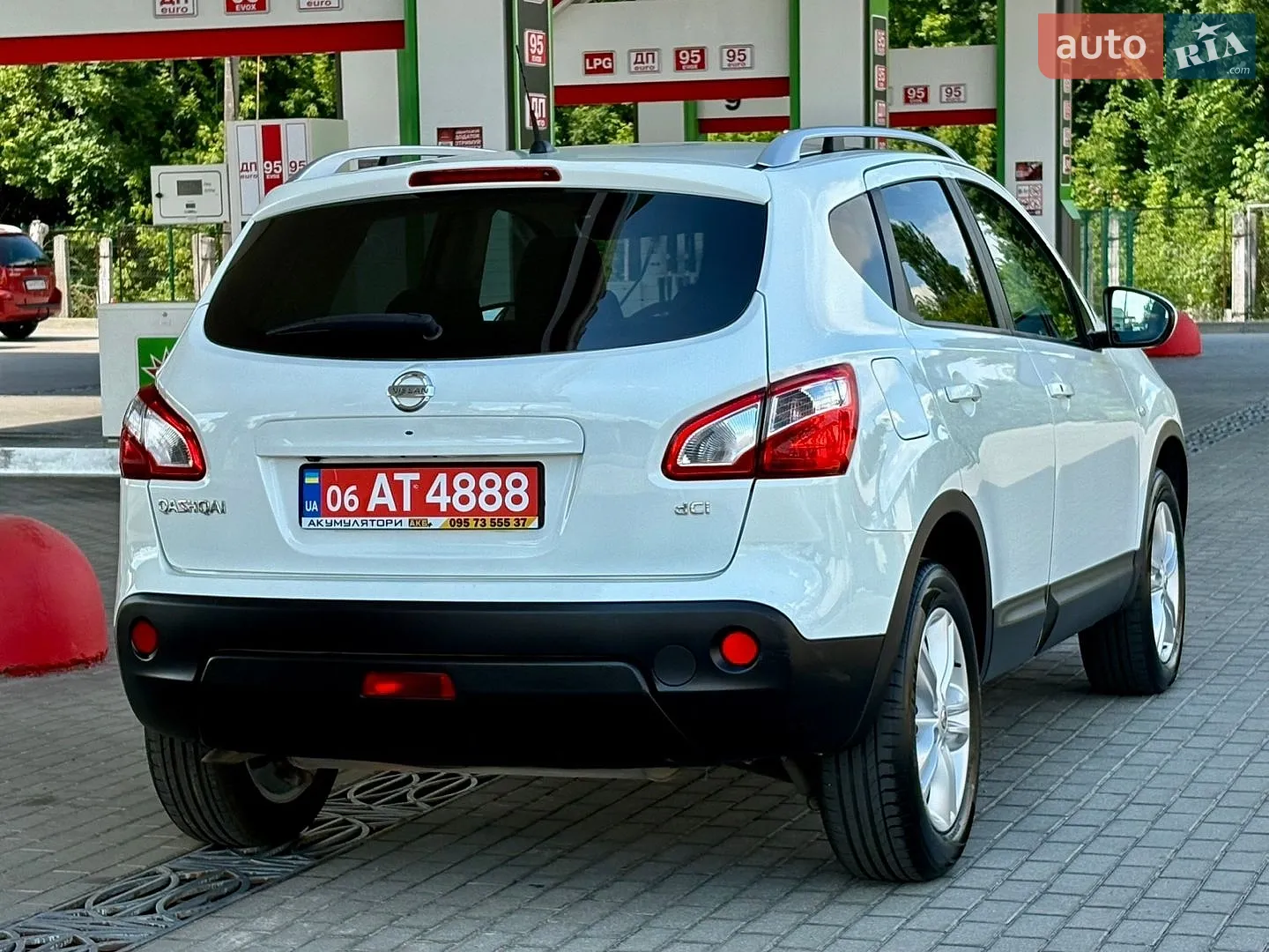 2013 Nissan Qashqai - мініатюра 15