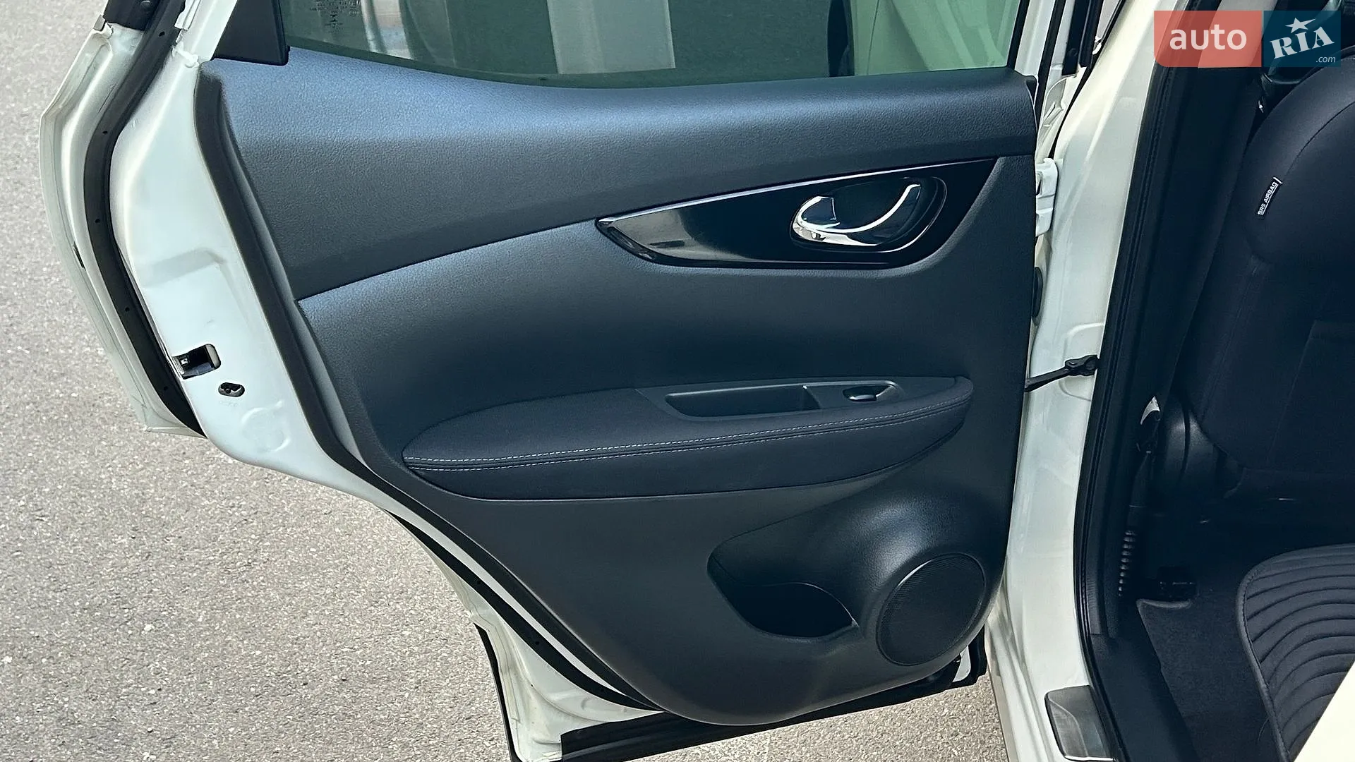 2015 Nissan Qashqai - мініатюра 27