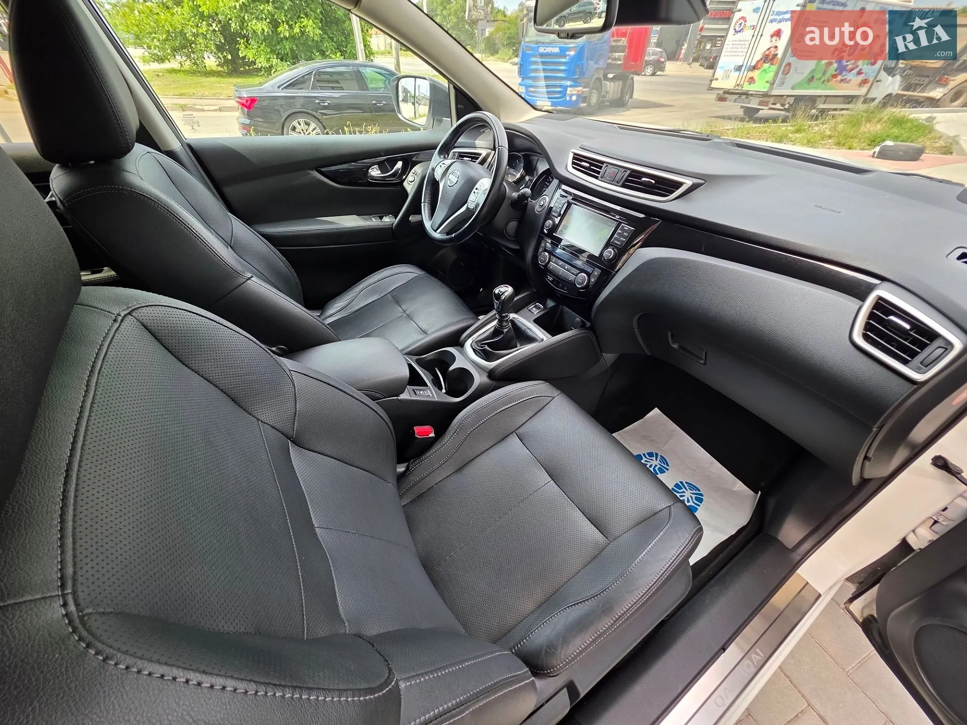 2015 Nissan Qashqai - мініатюра 44