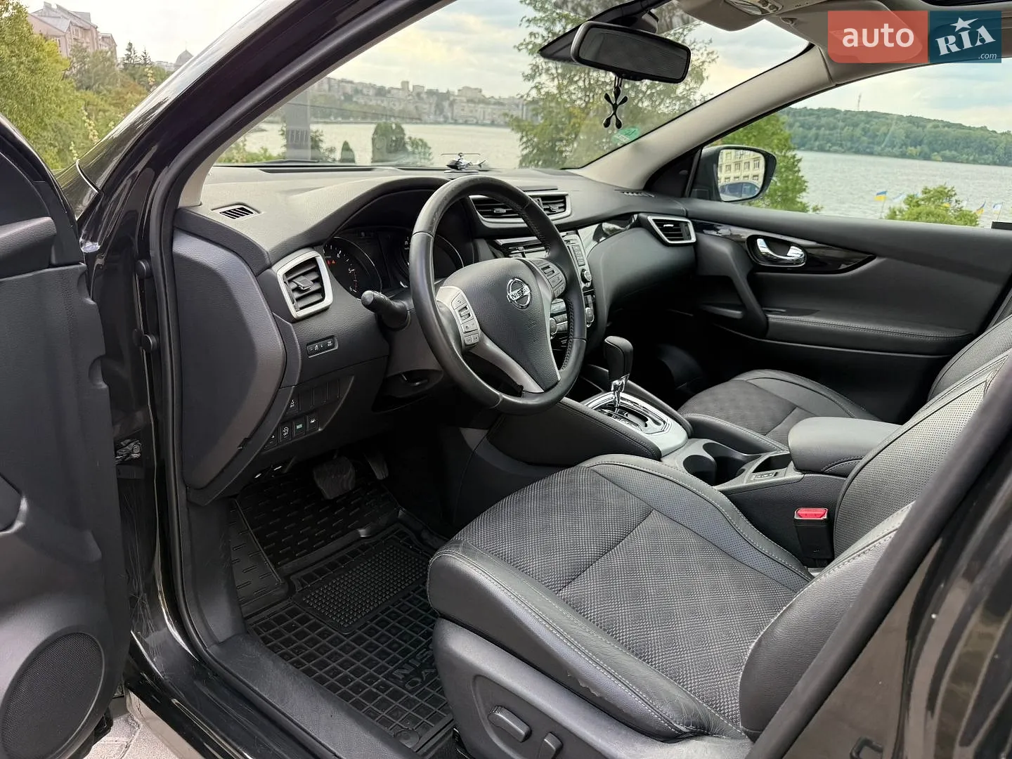 2015 Nissan Qashqai - мініатюра 46