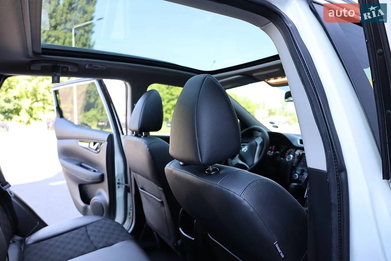 2015 Nissan Qashqai - мініатюра 12