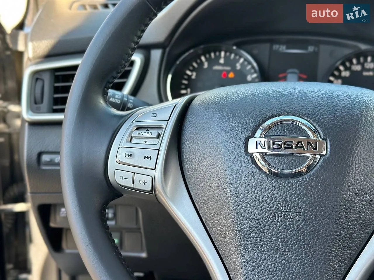 2015 Nissan Qashqai - мініатюра 34