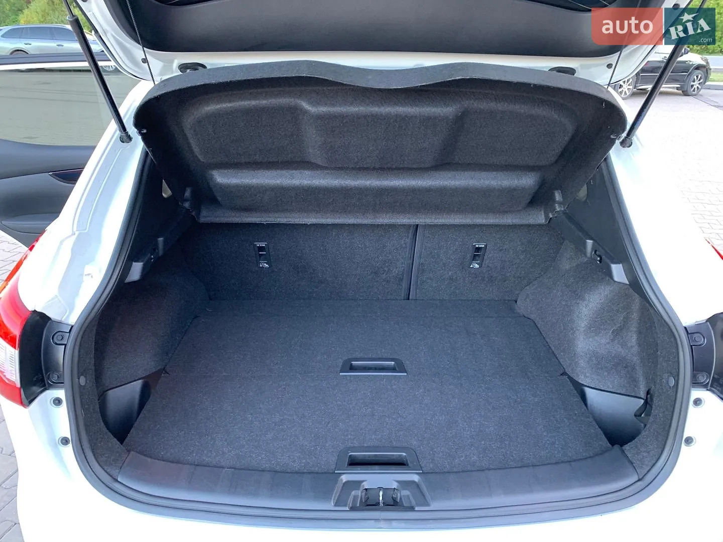 2014 Nissan Qashqai - мініатюра 14