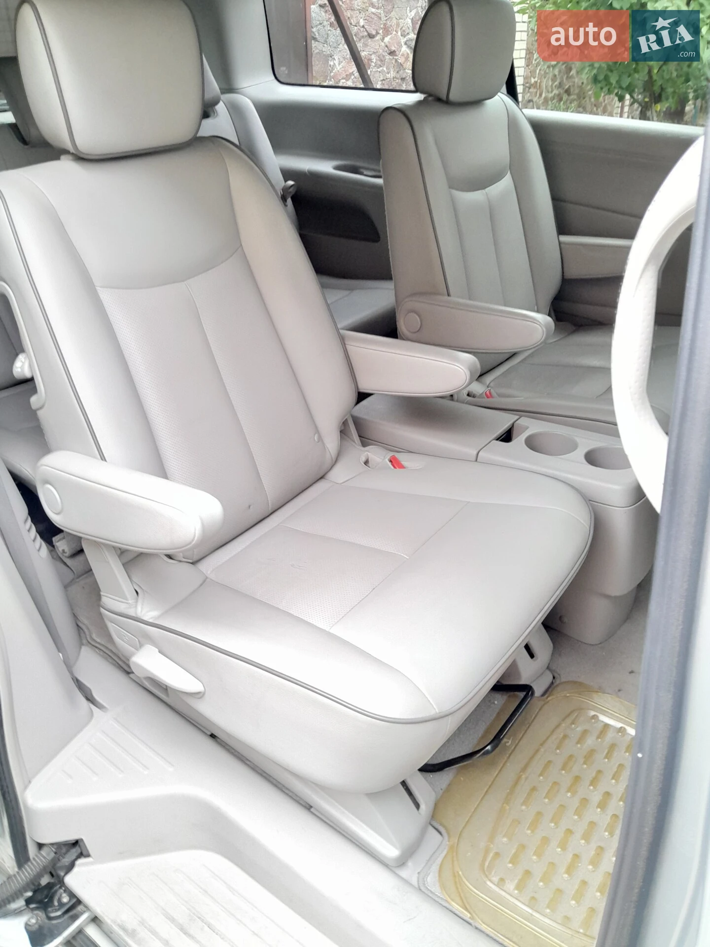 2016 Nissan Quest - мініатюра 2