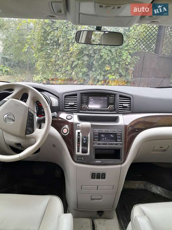 Минивэн Nissan Quest 2016 в Киеве фото 5 Минивэн Nissan Quest 2016 в Киеве