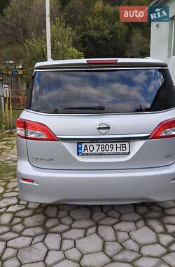 Минивэн Nissan Quest 2016 в 