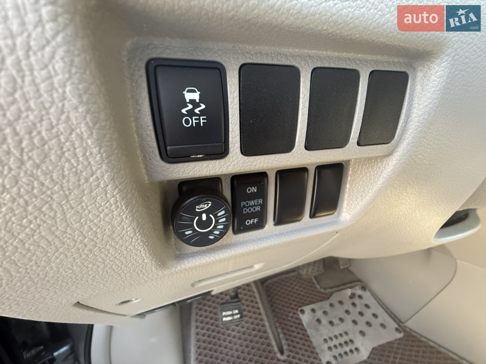 2016 Nissan Quest - мініатюра 16