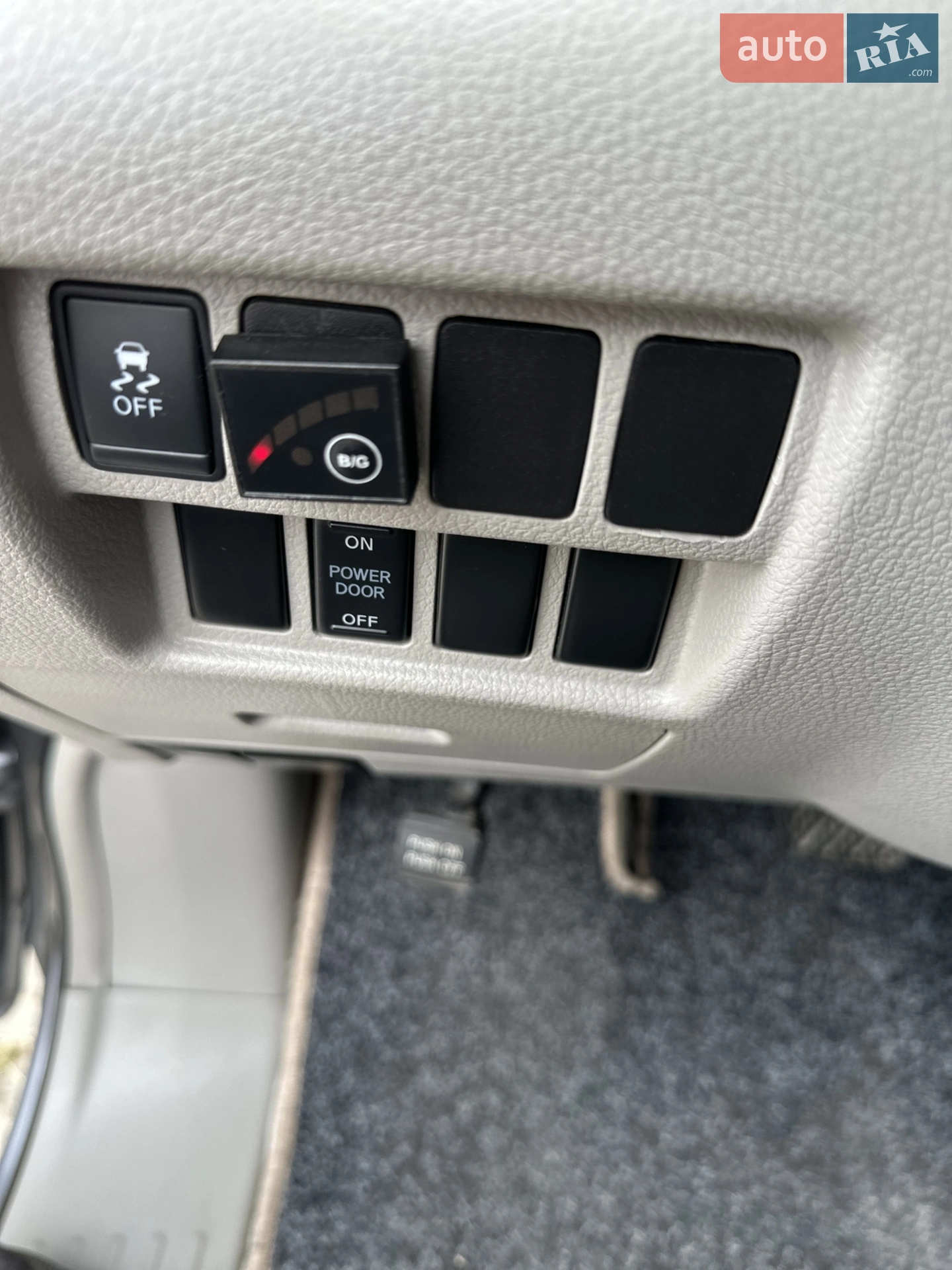2016 Nissan Quest - мініатюра 16
