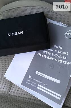 Позашляховик / Кросовер Nissan Rogue Sport 2017 в 