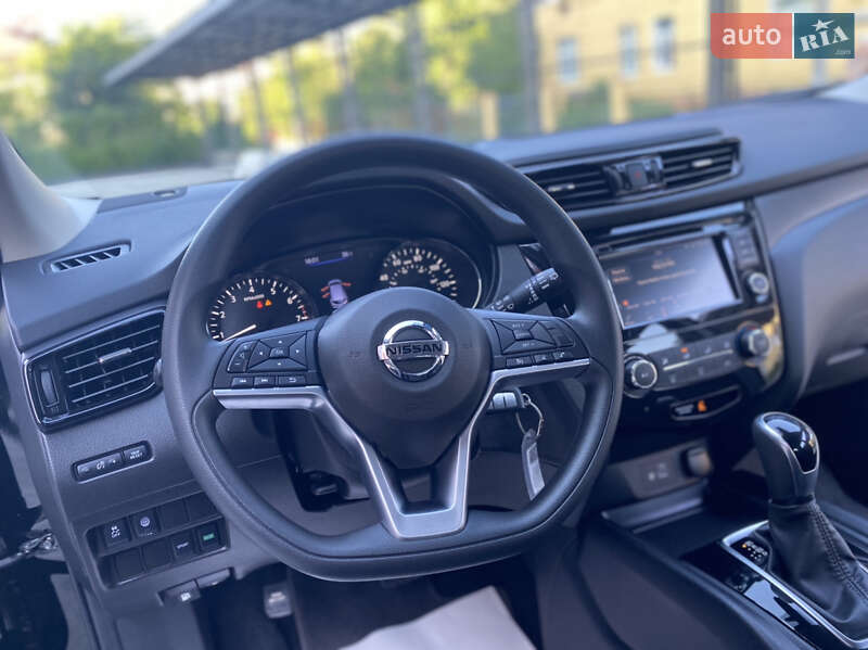 Внедорожник / Кроссовер Nissan Rogue Sport 2021 в Дрогобыче