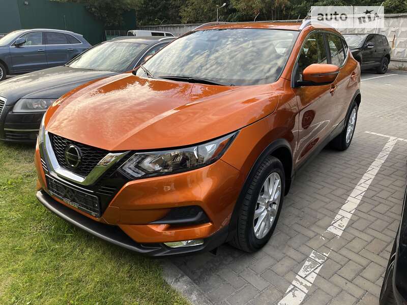 Внедорожник / Кроссовер Nissan Rogue Sport 2020 в 