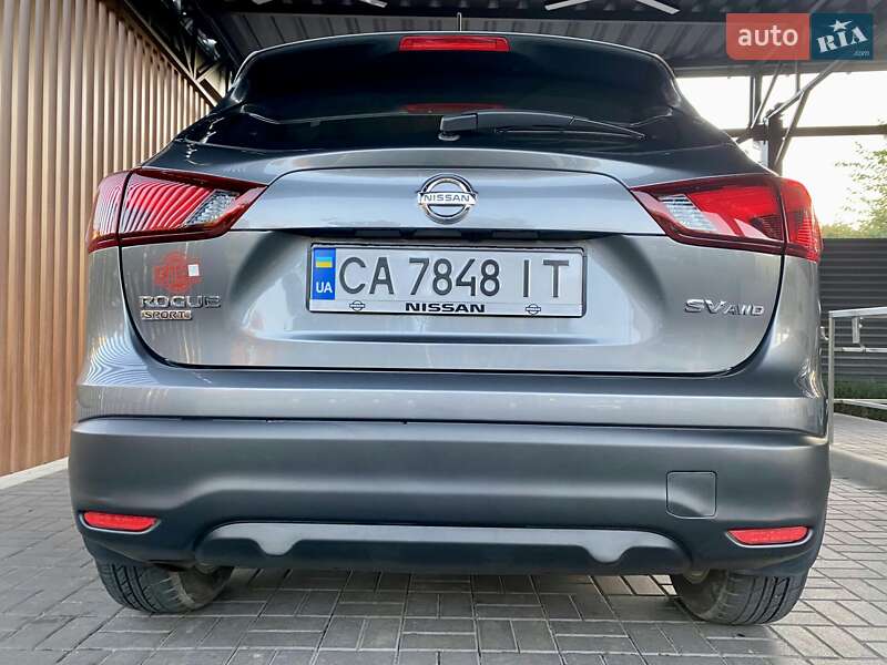 Внедорожник / Кроссовер Nissan Rogue Sport 2018 в Черкассах