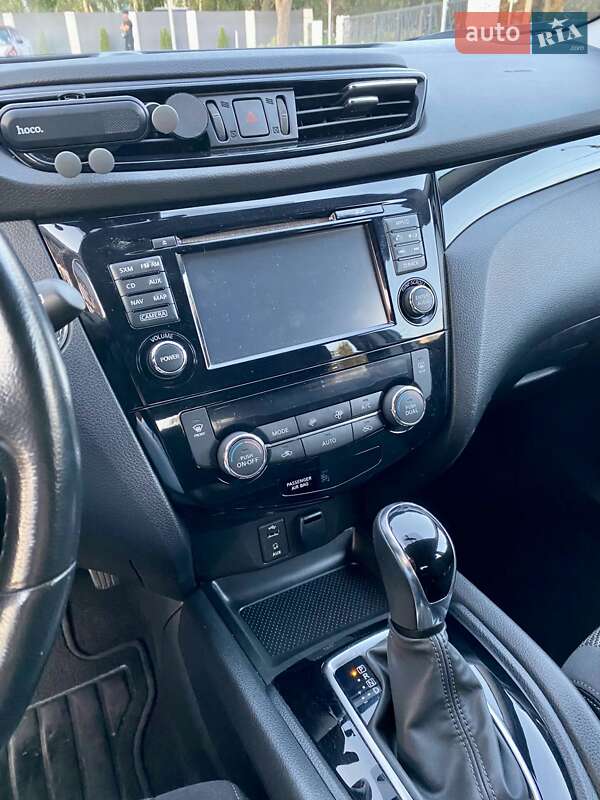 Внедорожник / Кроссовер Nissan Rogue Sport 2018 в Черкассах