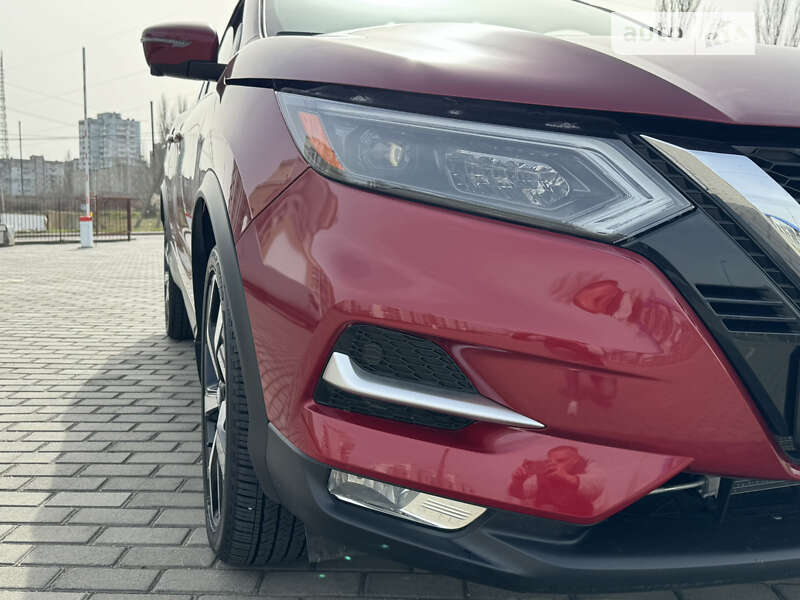 Внедорожник / Кроссовер Nissan Rogue Sport 2019 в Николаеве