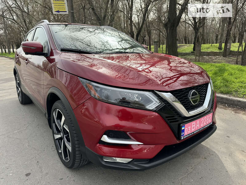 Внедорожник / Кроссовер Nissan Rogue Sport 2019 в Николаеве