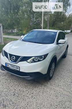 Внедорожник / Кроссовер Nissan Rogue Sport 2017 в Львове