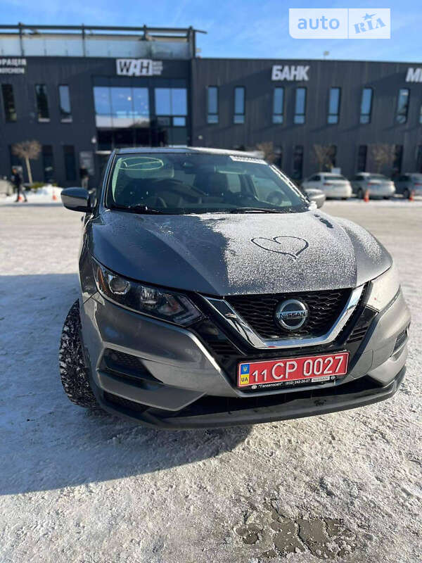 Внедорожник / Кроссовер Nissan Rogue Sport 2020 в Львове